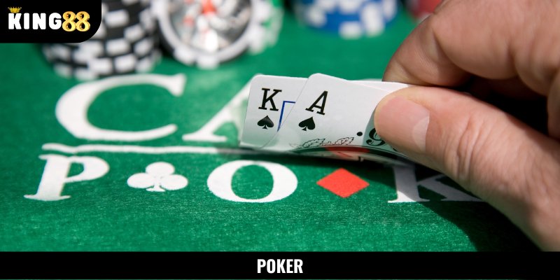 Poker là tựa game bài trí tuệ sử dụng Royal Flush là tay bài mạnh nhất